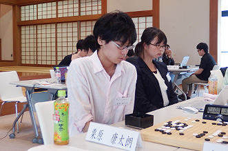 昇位戦の準決勝。栗原康太朗さん(埼玉大学)－宮崎平太(北海道大学)